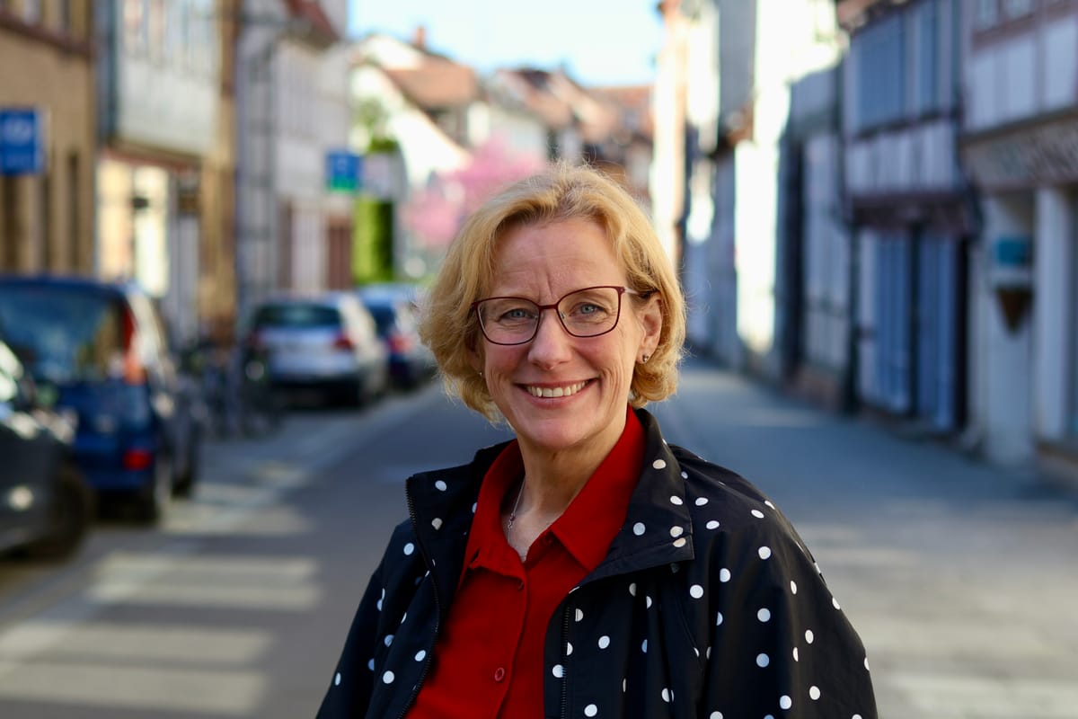 Nina Lauterbach